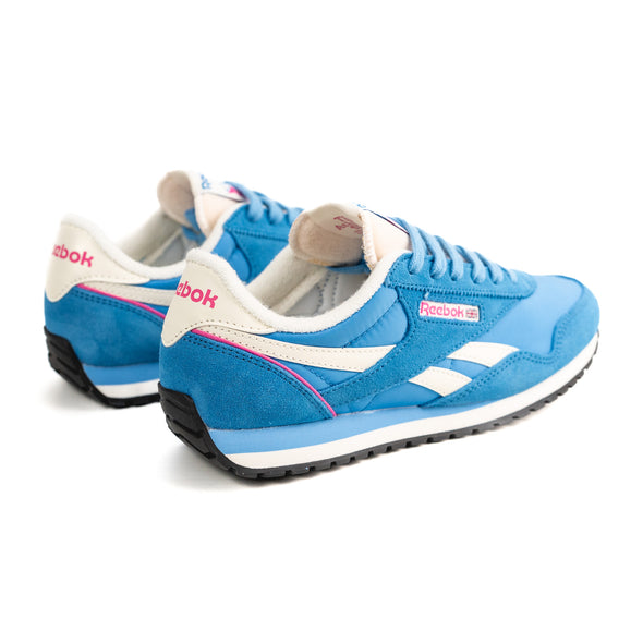 CLASSIC AZ - BLUE | CHALK