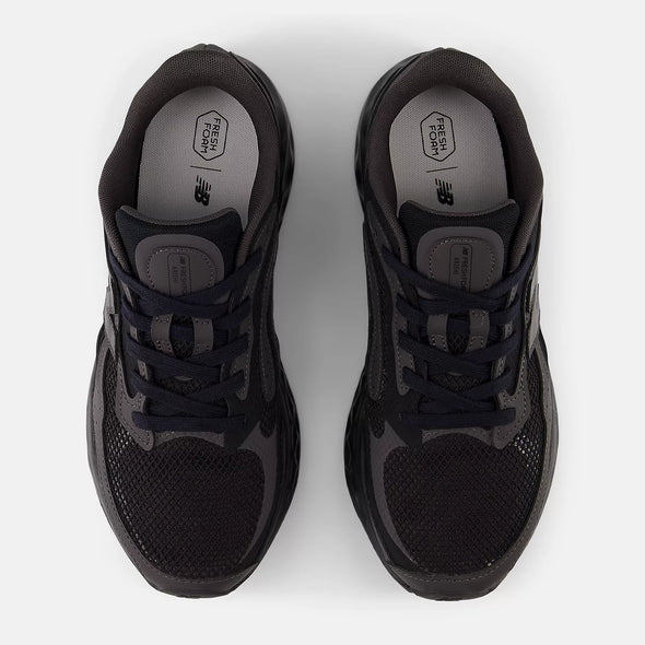 Fresh Foam ARISHI v4 TIRALUX - Black | Black Cement - Concrete Jungle Store